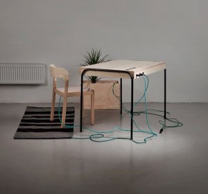 Eddi-Tornberg-Unplugged-desk-1.jpg.650x0_q85_crop-smart